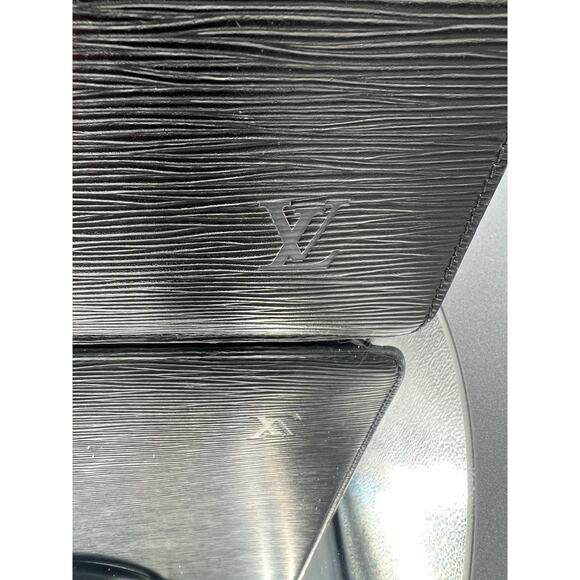 LOUIS VUITTON Epi Sac Plat - Picture 3 of 16